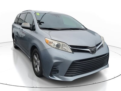 2018 Toyota Sienna Base