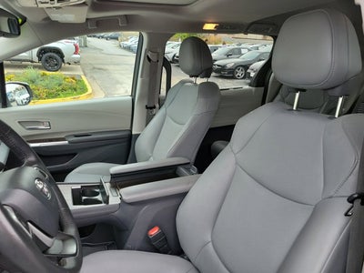 2024 Toyota Sienna XLE