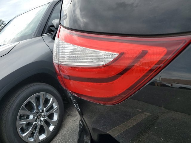 2017 Toyota Sienna XLE Auto Access Seat
