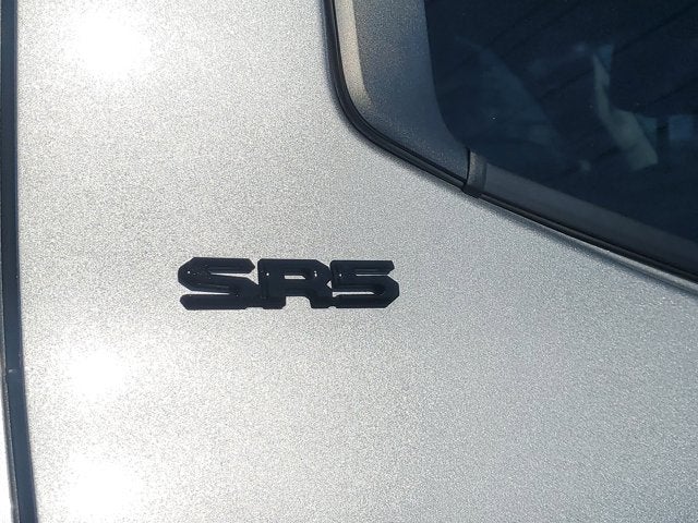 2024 Toyota Tundra 4WD SR5