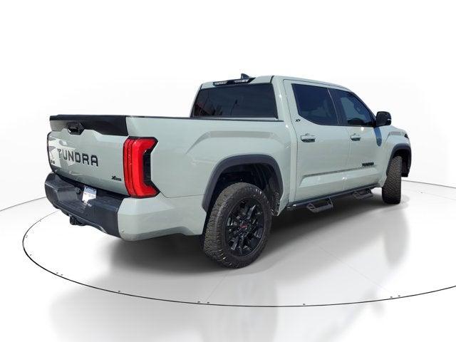 2024 Toyota Tundra 4WD SR5