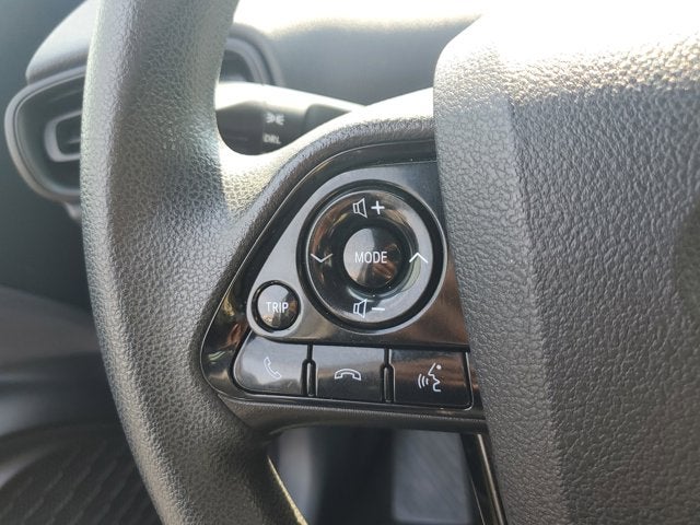 2022 Toyota Prius L Eco