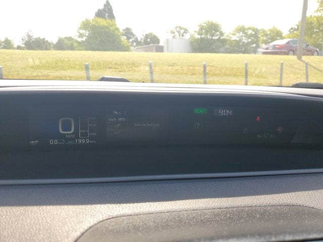 2022 Toyota Prius L Eco