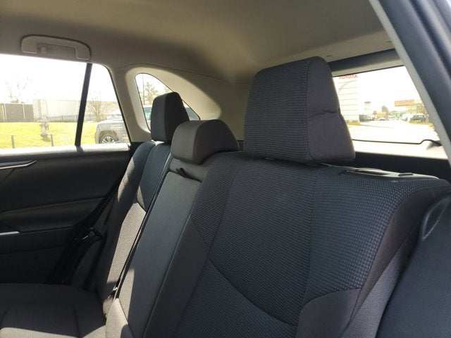 2022 Toyota RAV4 Hybrid LE